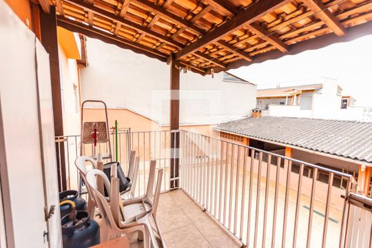 Varanda  de casa à venda com 2 quartos, 250m² em Vila Curuçá, Santo André