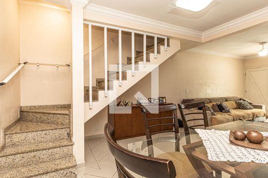 Sala de casa para alugar com 3 quartos, 180m² em Santa Paula, São Caetano do Sul