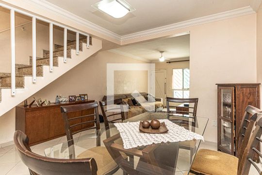 Sala de casa para alugar com 3 quartos, 180m² em Santa Paula, São Caetano do Sul