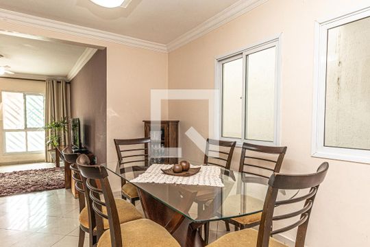 Sala de casa para alugar com 3 quartos, 180m² em Santa Paula, São Caetano do Sul