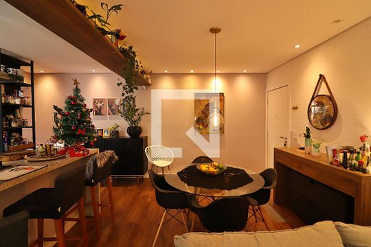 Sala de apartamento à venda com 2 quartos, 67m² em Taboão, São Bernardo do Campo