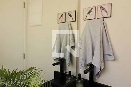 Lavabo de apartamento à venda com 2 quartos, 67m² em Taboão, São Bernardo do Campo