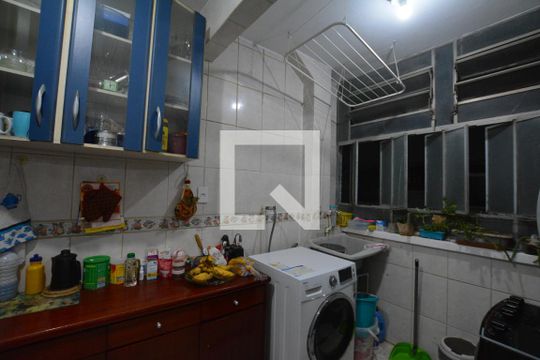 Cozinha de apartamento à venda com 3 quartos, 76m² em Vista Alegre, Rio de Janeiro
