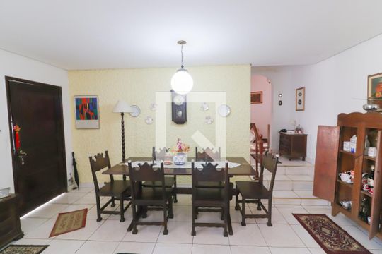 Sala de casa à venda com 3 quartos, 320m² em Instituto de Previdência, São Paulo