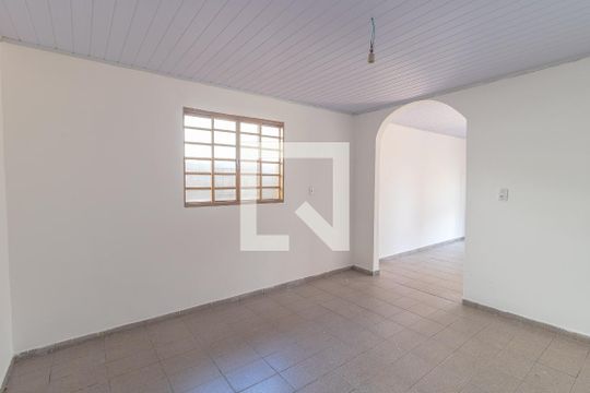 Sala de Jantar de casa para alugar com 3 quartos, 135m² em Parque Amazônia, Goiânia