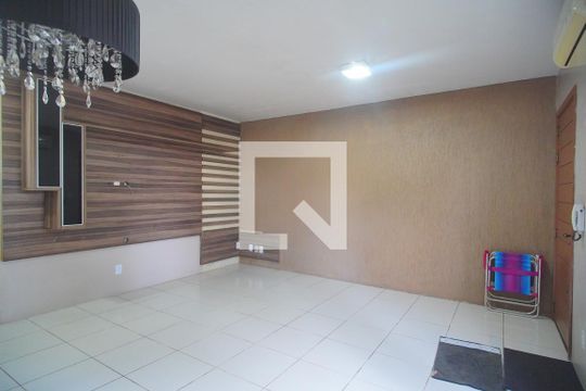 Apartamento à venda com 2 quartos, 64m² em Scharlau, São Leopoldo