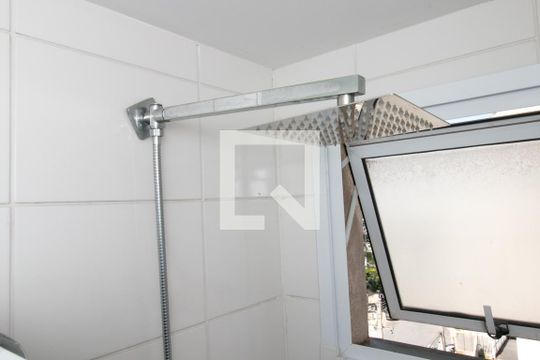 Banheiro de apartamento à venda com 2 quartos, 43m² em Brás, São Paulo