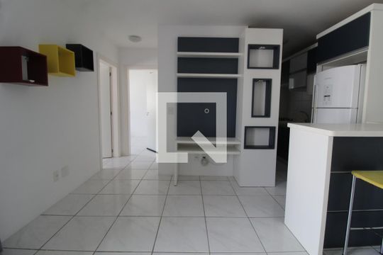 Sala de apartamento à venda com 2 quartos, 58m² em Igara, Canoas