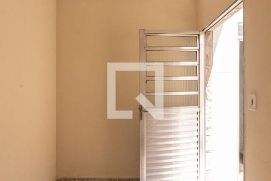Quardo serviço de casa de condomínio à venda com 3 quartos, 100m² em Vila Gomes Cardim, São Paulo