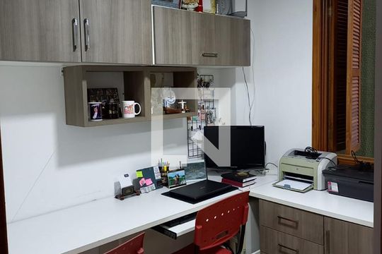 Quarto 2 de casa à venda com 4 quartos, 120m² em Campestre, São Leopoldo