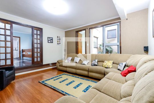 Casa à venda com 3 quartos, 380m² em Jardim das Rosas (zona Norte), São Paulo