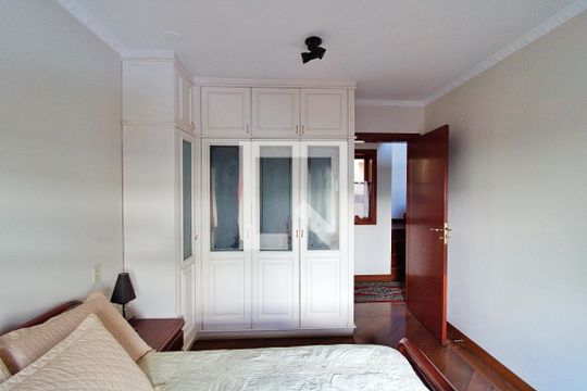 Suíte 2 de casa de condomínio à venda com 4 quartos, 700m² em Residencial Morumbi, São Paulo
