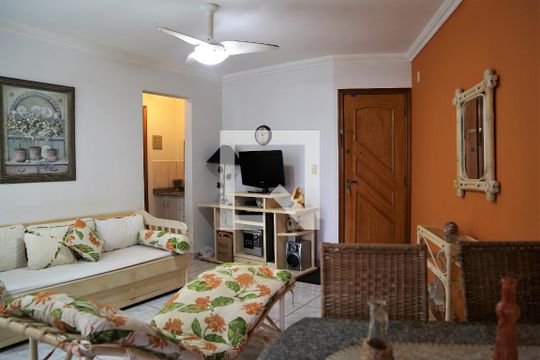 Sala de apartamento para alugar com 1 quarto, 51m² em Caiçara, Praia Grande