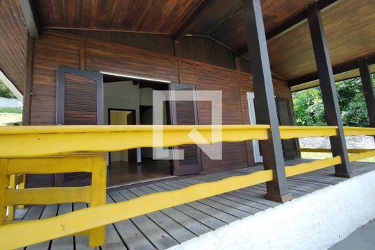 Varanda de casa para alugar com 3 quartos, 280m² em Jacarepaguá, Rio de Janeiro