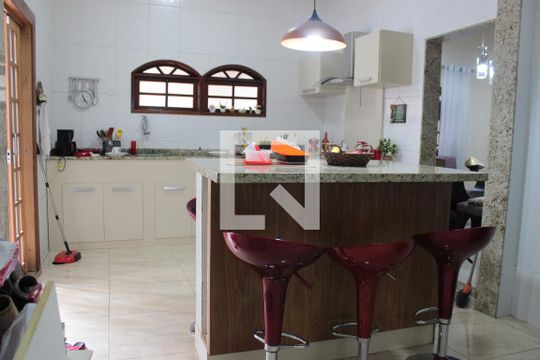 Cozinha de casa à venda com 4 quartos, 400m² em Freguesia de Jacarepaguá, Rio de Janeiro
