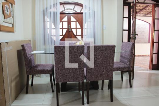 Sala Casa principal de casa à venda com 4 quartos, 400m² em Freguesia de Jacarepaguá, Rio de Janeiro