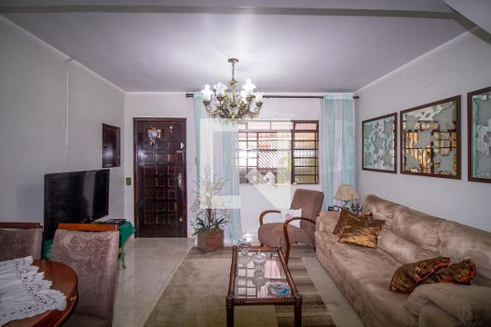 Sala de casa à venda com 2 quartos, 90m² em Vila Ivone, São Paulo