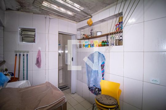Área de Serviço 1 de casa à venda com 2 quartos, 90m² em Vila Ivone, São Paulo