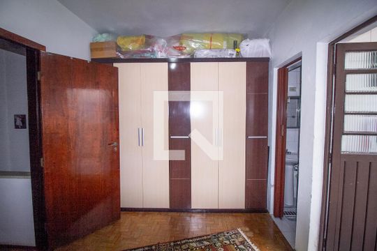 Suíte 1 de casa à venda com 2 quartos, 90m² em Vila Ivone, São Paulo