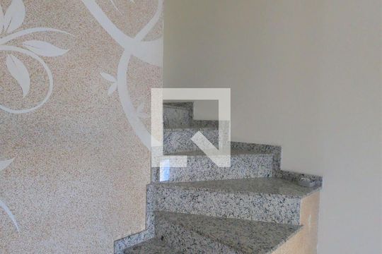 Sala de casa à venda com 2 quartos, 110m² em Vila Rosália, Guarulhos