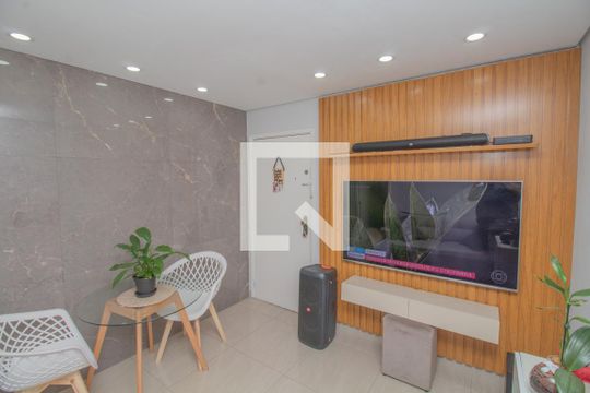 Sala de apartamento à venda com 2 quartos, 50m² em Jardim Ângela (zona Leste), São Paulo