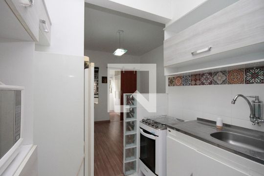 Cozinha de apartamento à venda com 1 quarto, 31m² em Consolação, São Paulo