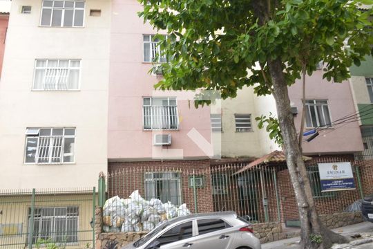 Fachada de apartamento para alugar com 2 quartos, 68m² em Fonseca, Niterói