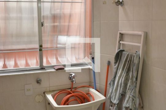 Área de Serviço de apartamento para alugar com 2 quartos, 68m² em Fonseca, Niterói