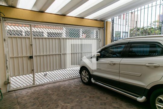 Garagem de casa à venda com 3 quartos, 130m² em Vila Mazzei, São Paulo