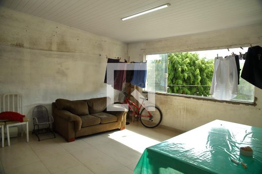Sala do convivência  de casa à venda com 6 quartos, 180m² em Alves Dias, São Bernardo do Campo