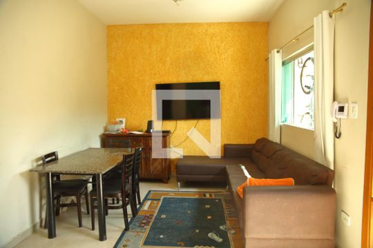 Sala de casa à venda com 6 quartos, 180m² em Alves Dias, São Bernardo do Campo
