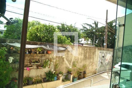 Vista Sala de casa à venda com 6 quartos, 180m² em Alves Dias, São Bernardo do Campo