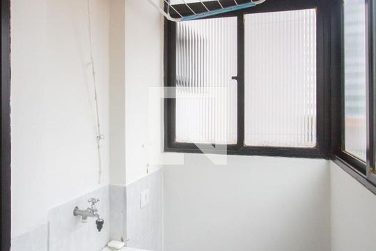 Área de Serviço de apartamento para alugar com 1 quarto, 61m² em Santo Amaro, São Paulo