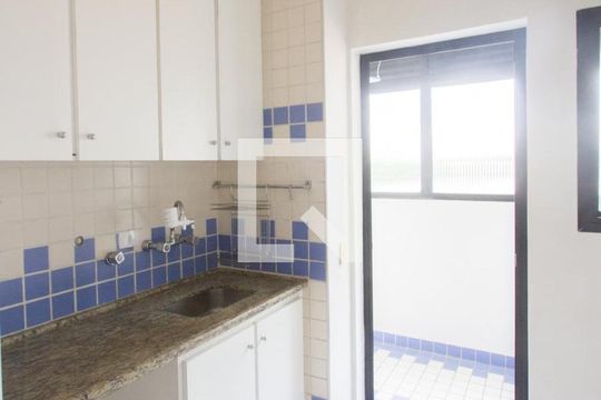Cozinha de apartamento para alugar com 1 quarto, 61m² em Santo Amaro, São Paulo
