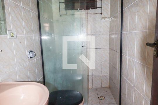 Banheiro Social de casa para alugar com 2 quartos, 55m² em Iná, São José dos Pinhais
