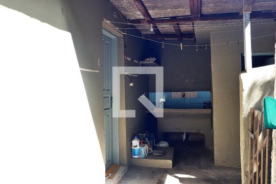 Área de Serviço de casa à venda com 2 quartos, 146m² em Vila Curuçá, Santo André