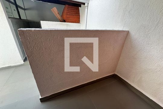 Varanda do Quarto 2 de casa para alugar com 3 quartos, 240m² em Vila Engenho Novo, Barueri