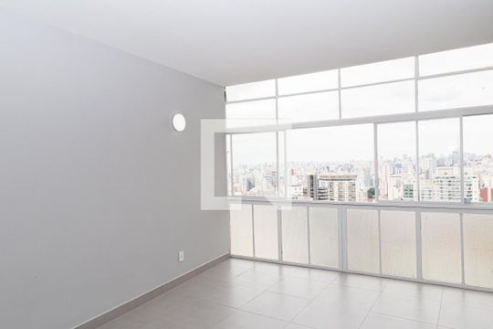 Kitnet/Studio para alugar com 1 quarto, 30m² em República, São Paulo