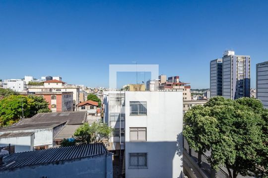 Sala de apartamento à venda com 3 quartos, 112m² em Calafate, Belo Horizonte