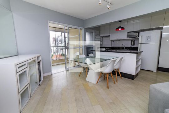 Sala de apartamento para alugar com 2 quartos, 65m² em Perdizes, São Paulo