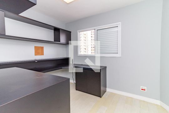 Quarto 1 de apartamento para alugar com 2 quartos, 65m² em Perdizes, São Paulo
