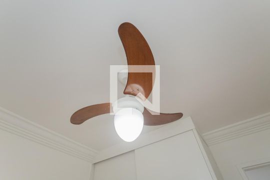 Quarto 1 de apartamento para alugar com 2 quartos, 67m² em Barra Funda, São Paulo