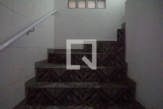 Escada de casa à venda com 4 quartos, 370m² em Santana, São Paulo