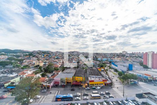 Vista do Quarto 1 de apartamento à venda com 3 quartos, 61m² em Jardim Santo André, Santo André
