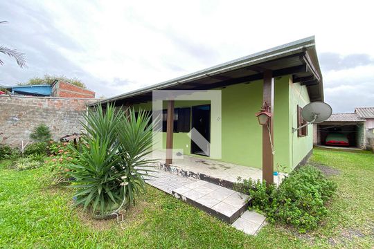 Área Externa de casa à venda com 5 quartos, 130m² em Canudos, Novo Hamburgo