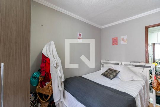 Suíte de apartamento à venda com 3 quartos, 100m² em Vila Guedes, São Paulo
