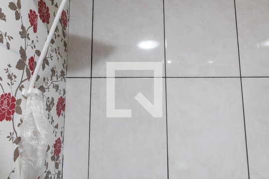 Banheiro da Suíte - Chuveiro Elétrico de apartamento à venda com 3 quartos, 100m² em Vila Guedes, São Paulo