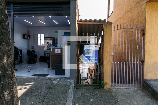Fachada de casa à venda com 5 quartos, 230m² em Parque Cisper, São Paulo