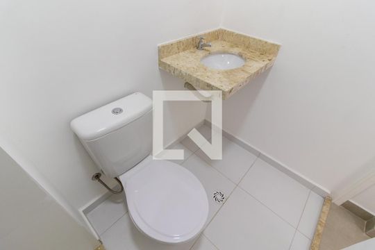Banheiro de apartamento à venda com 1 quarto, 25m² em Santana, São Paulo