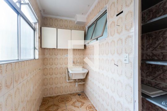 Área de Serviço de apartamento para alugar com 3 quartos, 62m² em Piratininga, Osasco